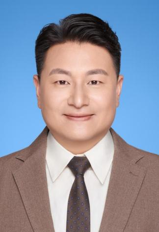 李阳